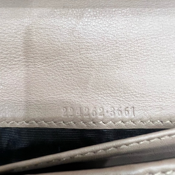 GG Signature Wallet On Chain GG Signature Continental Wallet - Picture 9 of 16